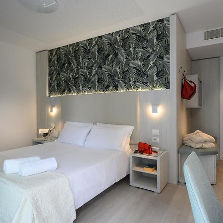 Grand Hotel Playa Lignano Sabbiadoro Buitenkant foto