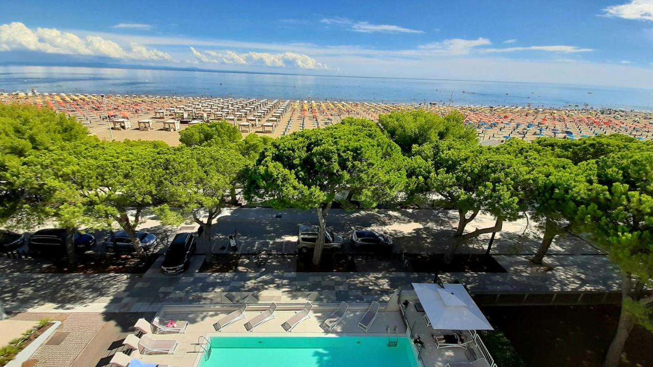 Grand Hotel Playa Lignano Sabbiadoro Buitenkant foto