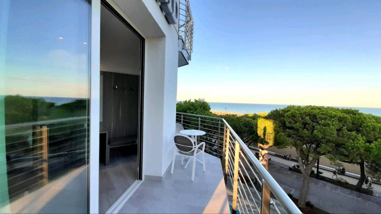 Grand Hotel Playa Lignano Sabbiadoro Buitenkant foto