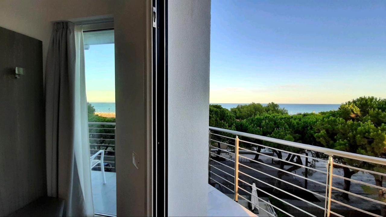 Grand Hotel Playa Lignano Sabbiadoro Buitenkant foto