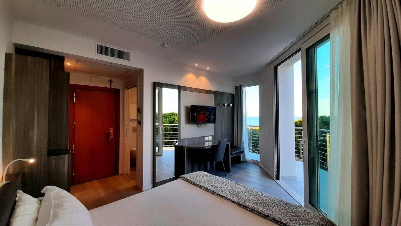 Grand Hotel Playa Lignano Sabbiadoro Buitenkant foto