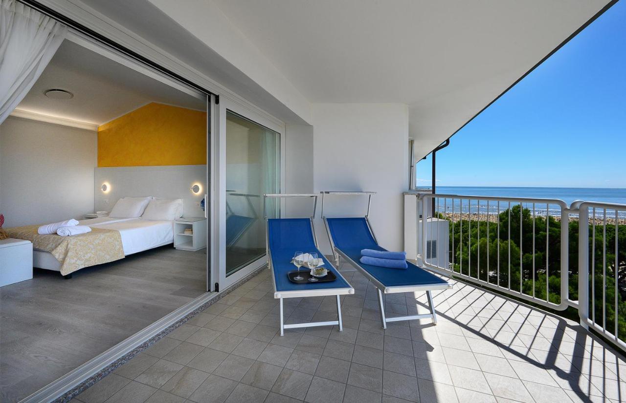 Grand Hotel Playa Lignano Sabbiadoro Buitenkant foto