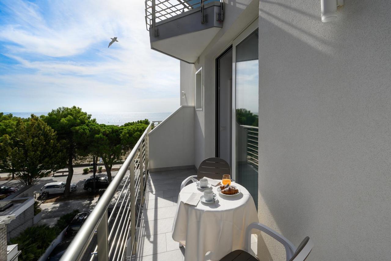 Grand Hotel Playa Lignano Sabbiadoro Buitenkant foto