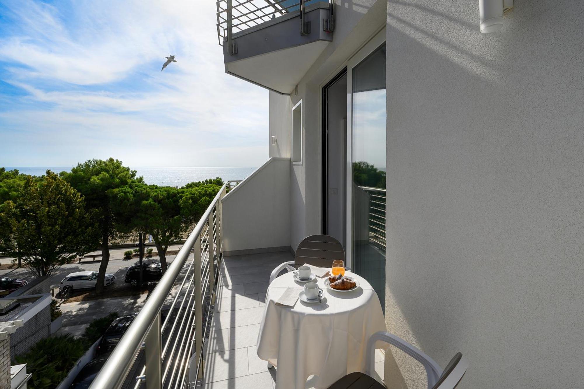 Grand Hotel Playa Lignano Sabbiadoro Buitenkant foto