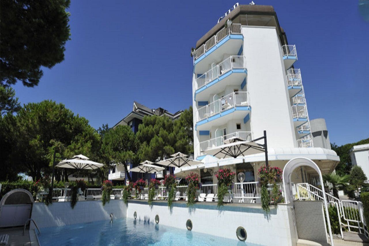 Grand Hotel Playa Lignano Sabbiadoro Buitenkant foto