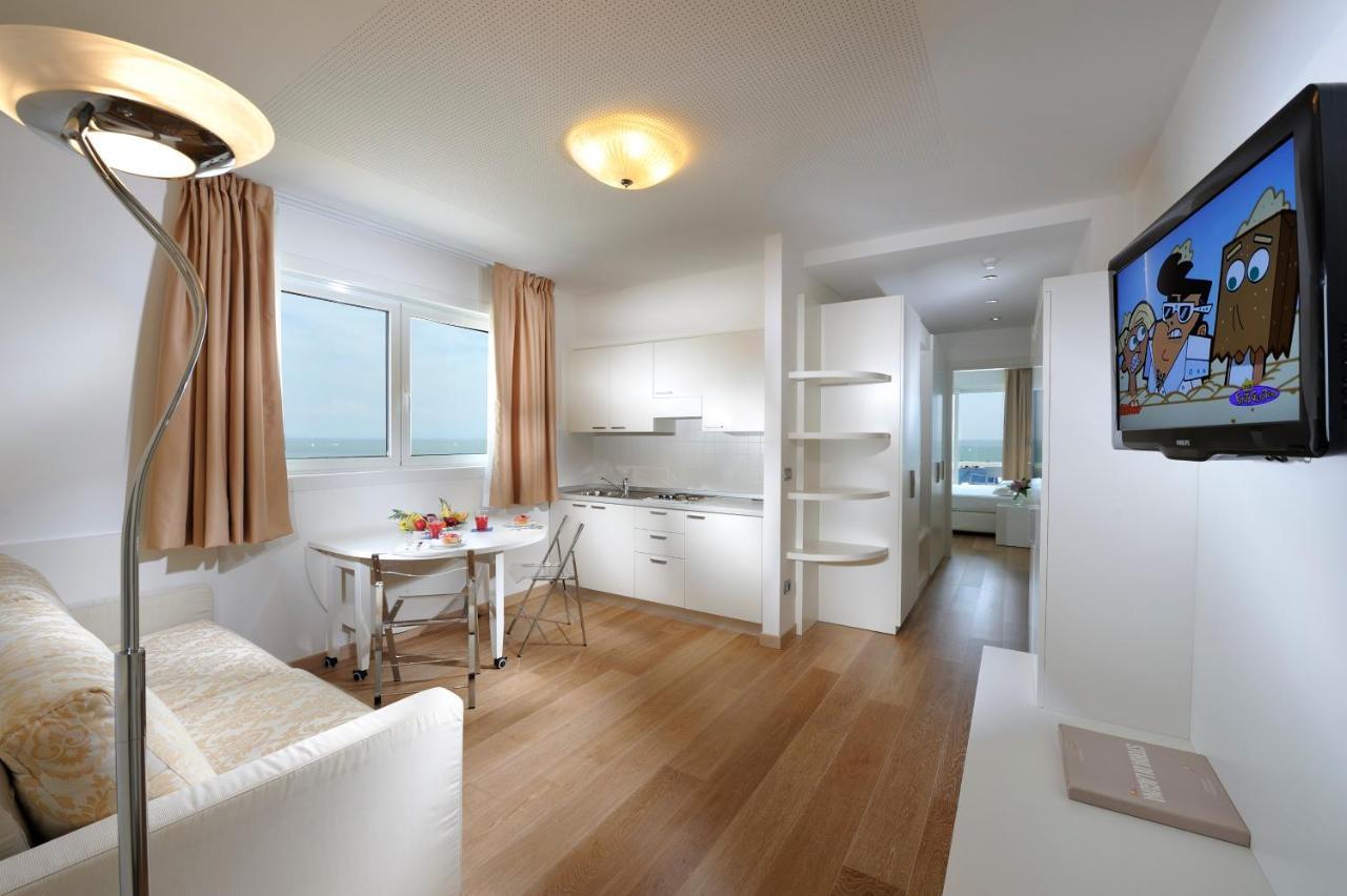Grand Hotel Playa Lignano Sabbiadoro Buitenkant foto